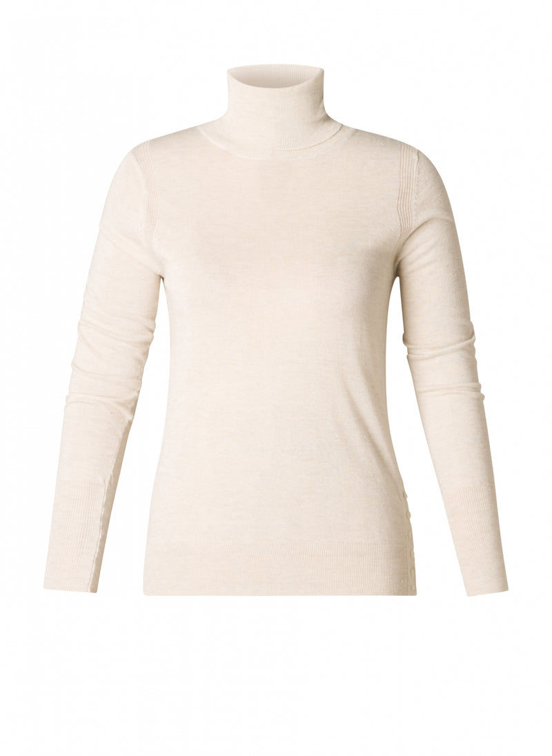 YEST // 0004953 PERPETUA TURTLENECK SANDY WHITE