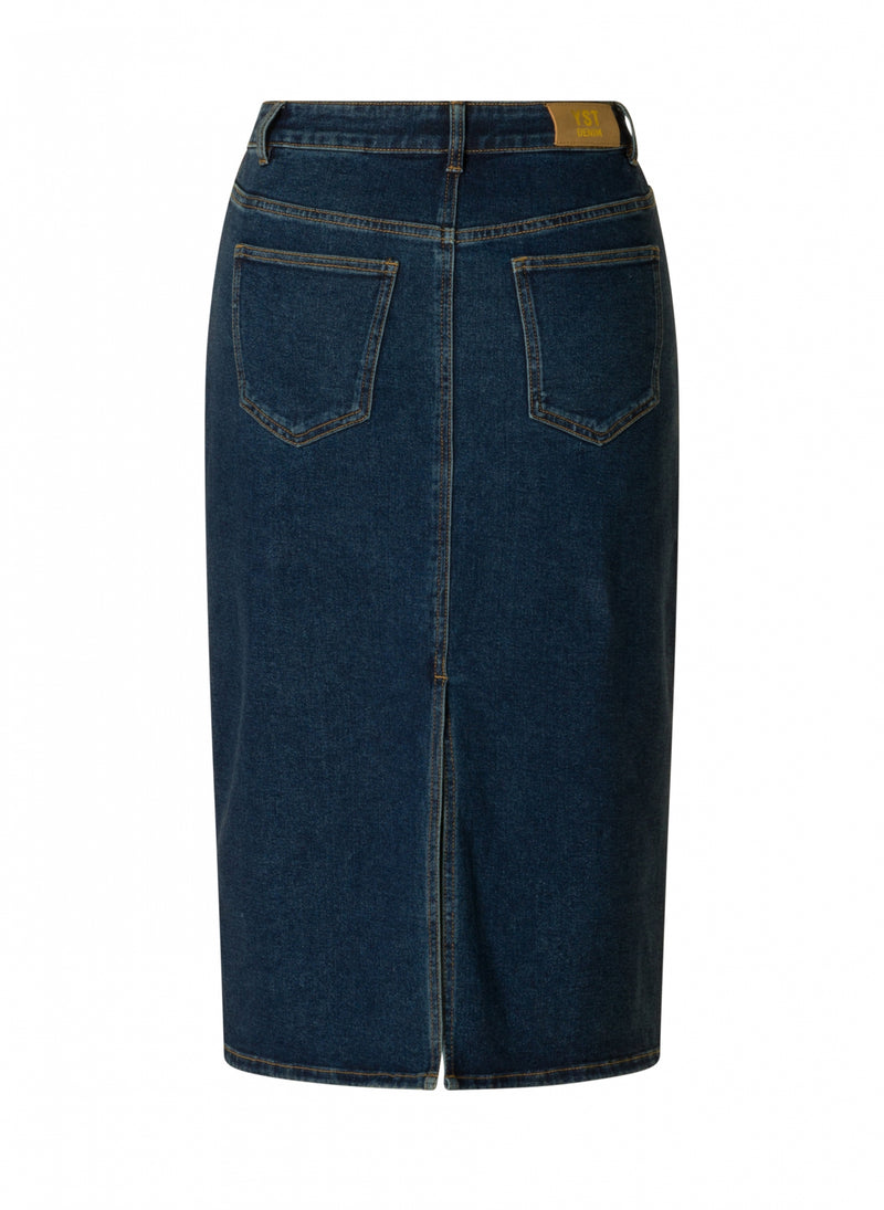 YEST // 0005079 NABILA ESSENTIAL DENIM SKIRT