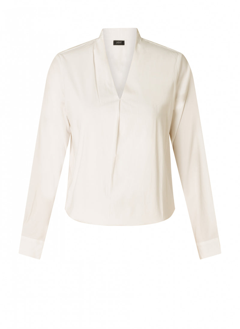 YEST // 0005200 RIKKE BLOUSE OFF WHITE