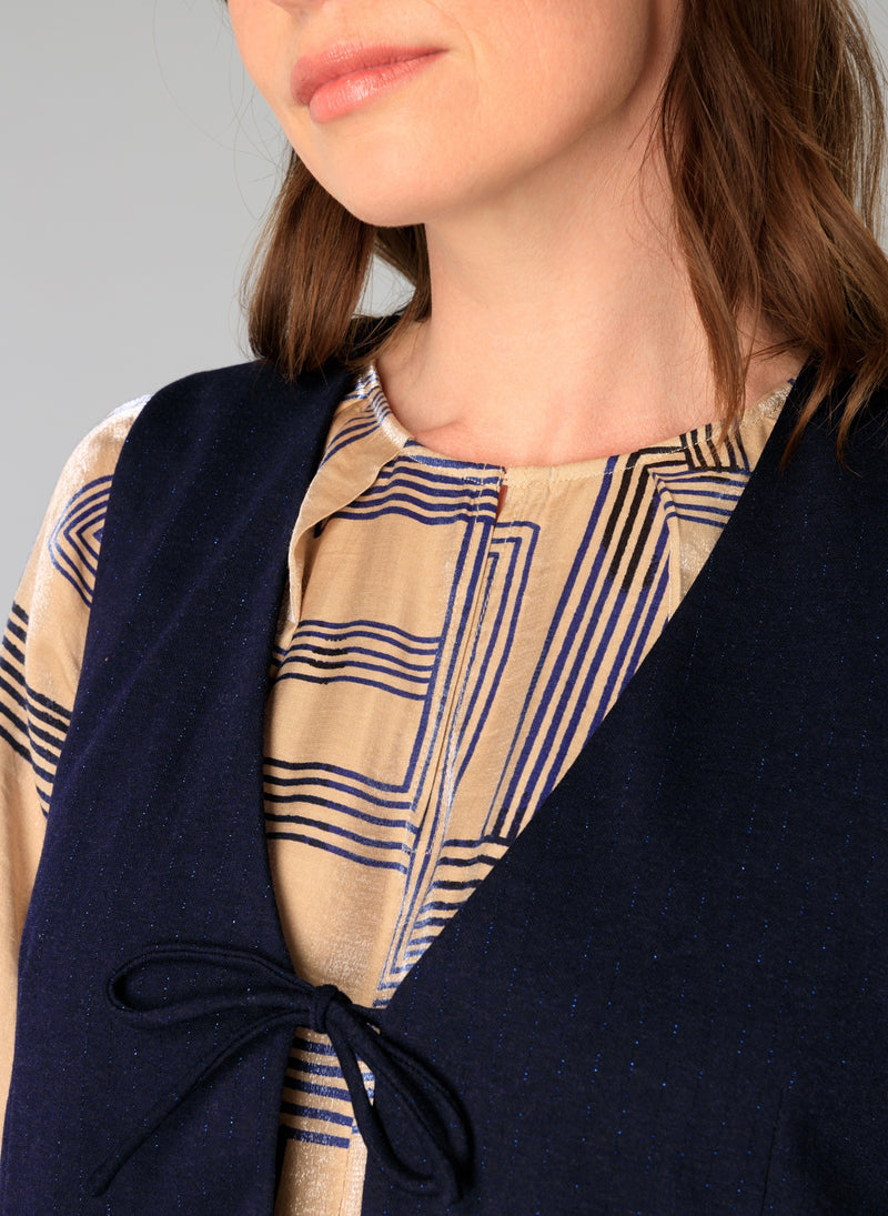 YEST //  0005658 BABETTE VEST DARK NAVY