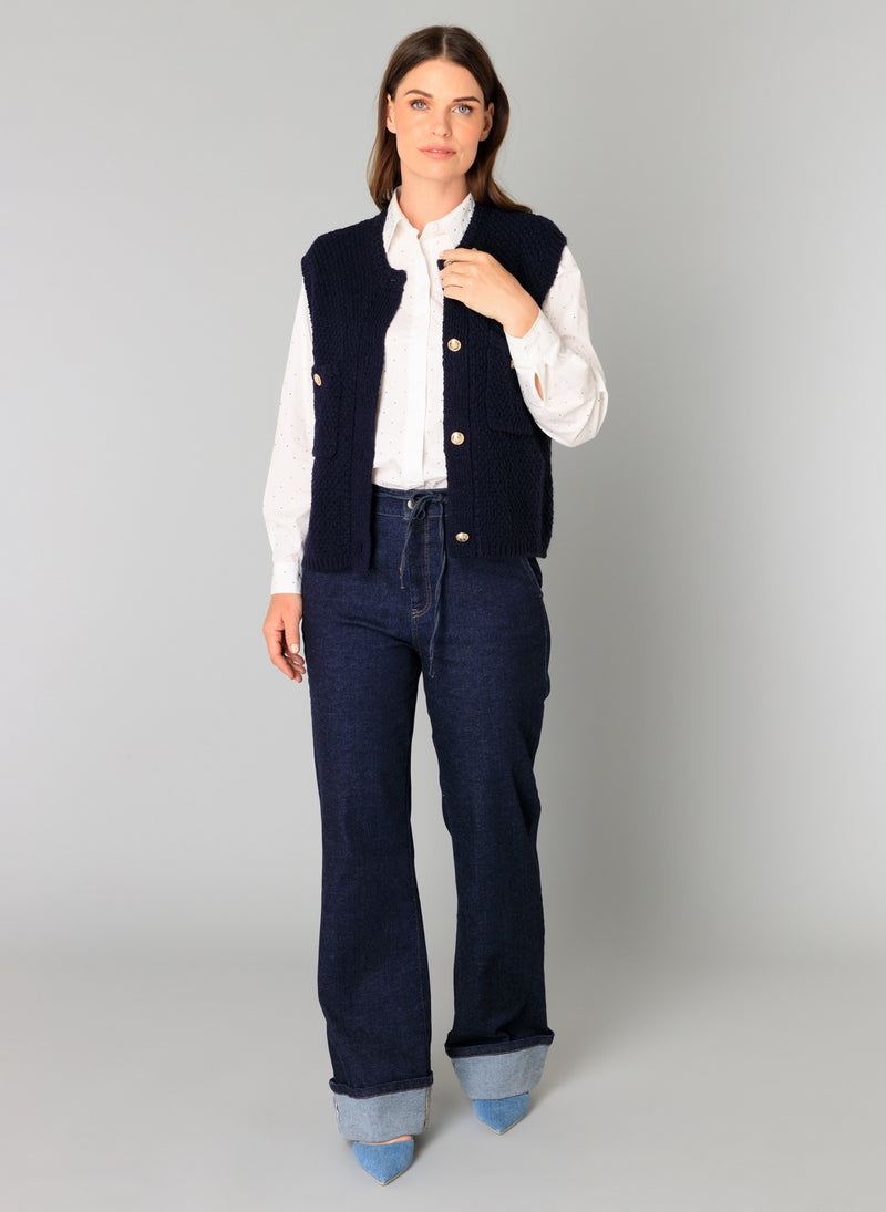YEST // 0005738 BRENDA VEST