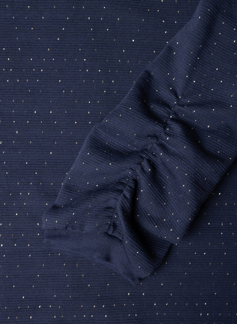 YEST // 0005752 OLVIN ESSENTIAL