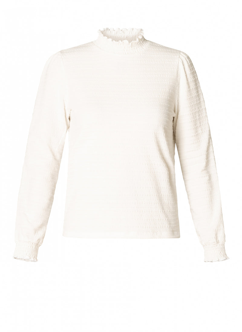 YEST // 0005977 ONARIDA ESSENTIAL