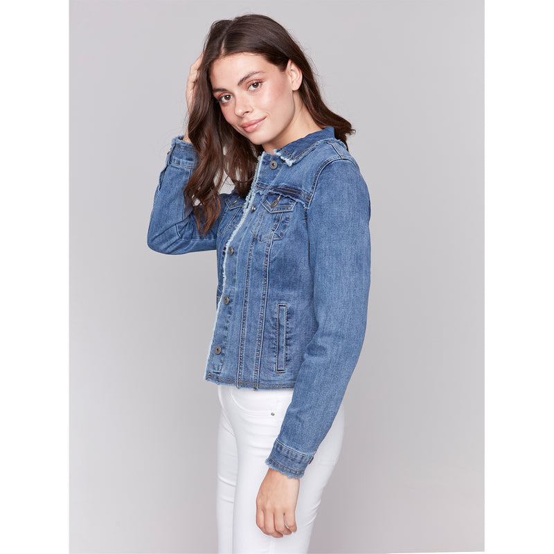 CHARLIE B // 6233X JEAN JACKET WITH FRAYED EDGES