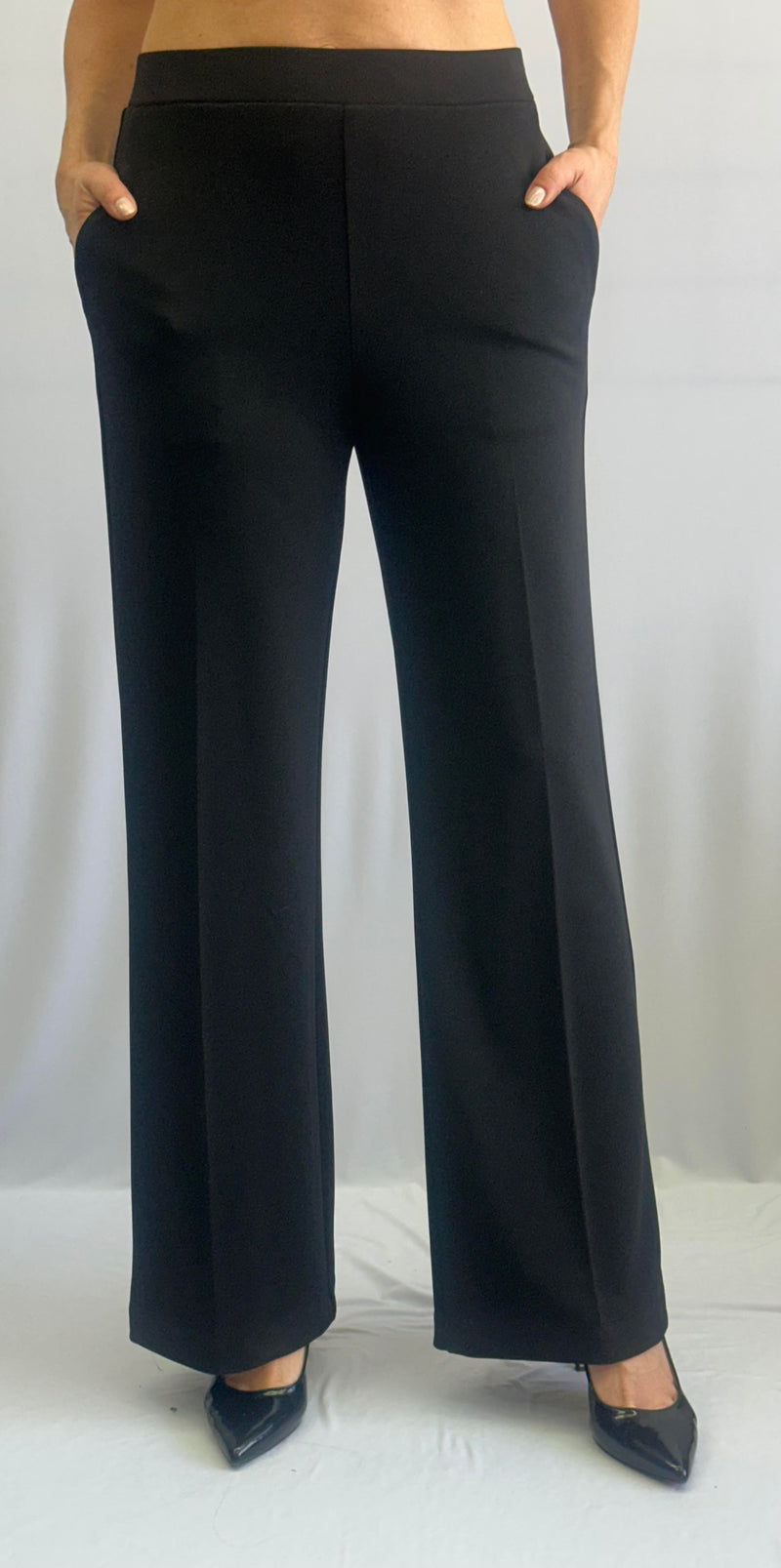SOFT WORKS // STRETCH CREPE 105202 WIDE LEG PULL-ON PANT