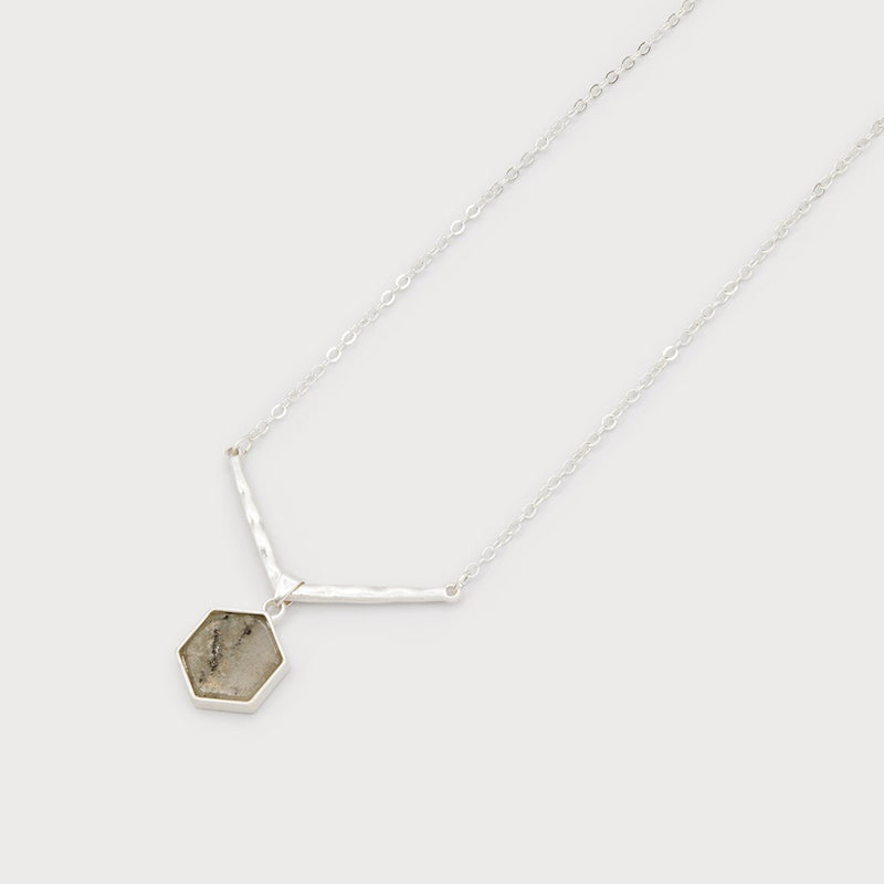 CARACOL // 1580-GRY-S NECKLACE