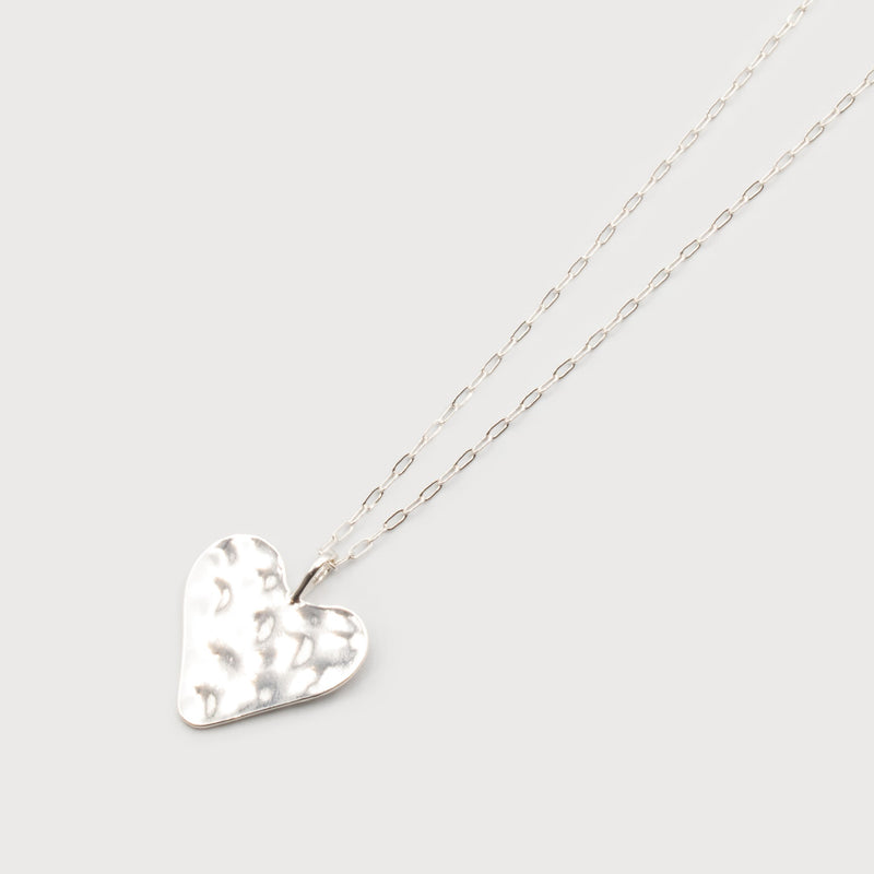 CARACOL // 1617-SLV HEART NECKLACE