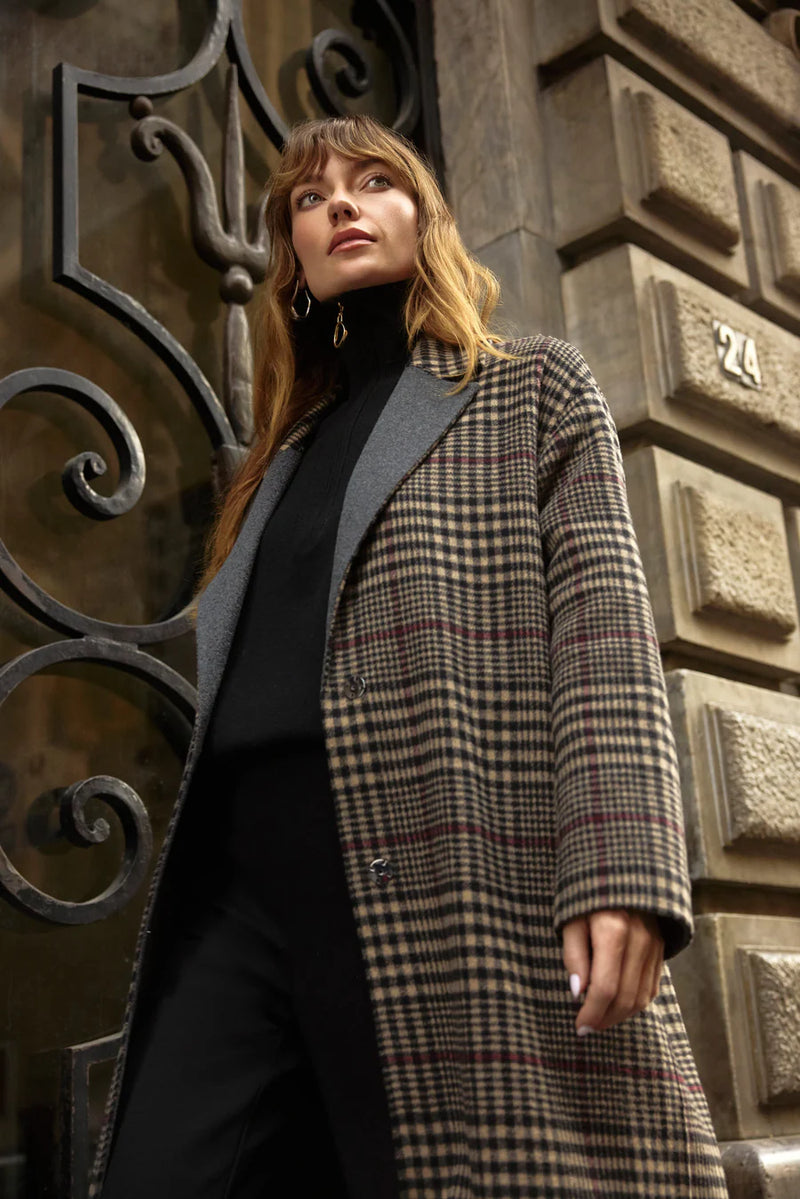 JOSEPH RIBKOFF //  253946 CLASSIC COAT
