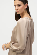 JOSEPH RIBKOFF // 252165 COLLARLESS BLOUSE