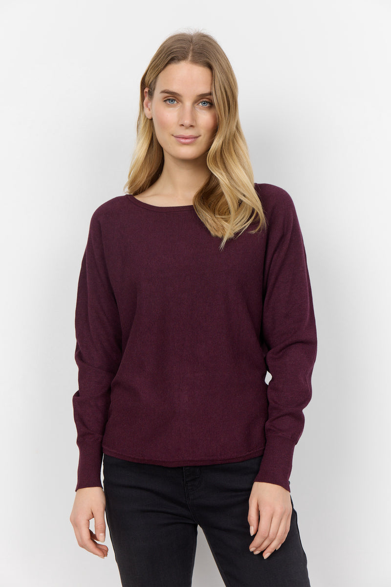 SOYA CONCEPT // SC-DOLLIE 620 SWEATER WITH BACK BUTTON DETAIL MERLOT