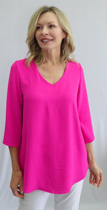 SOFT WORKS // AIR FLOW 92610 VEE NECK TOP WITH BACK PLEAT (4 COLOURS)