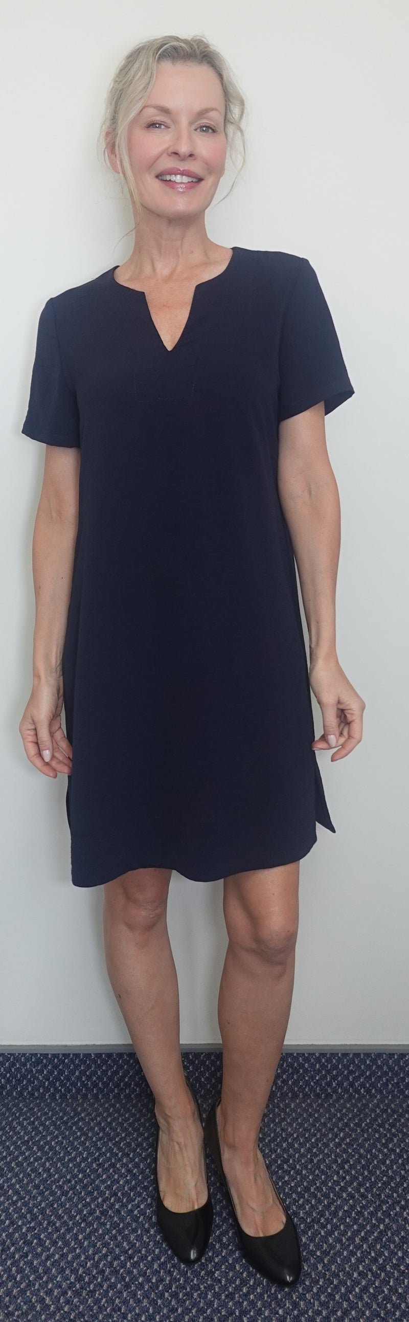 SOFT WORKS // AIR FLOW 97604 SPLIT VEE NECK DRESS (2 COLOURS)