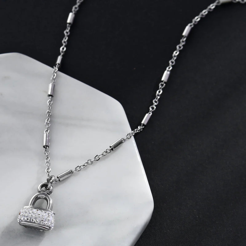 HACKNEY NINE // ABENI NECKLACE SILVER