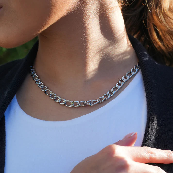 HACKNEY NINE // BROMLEY NECKLACE