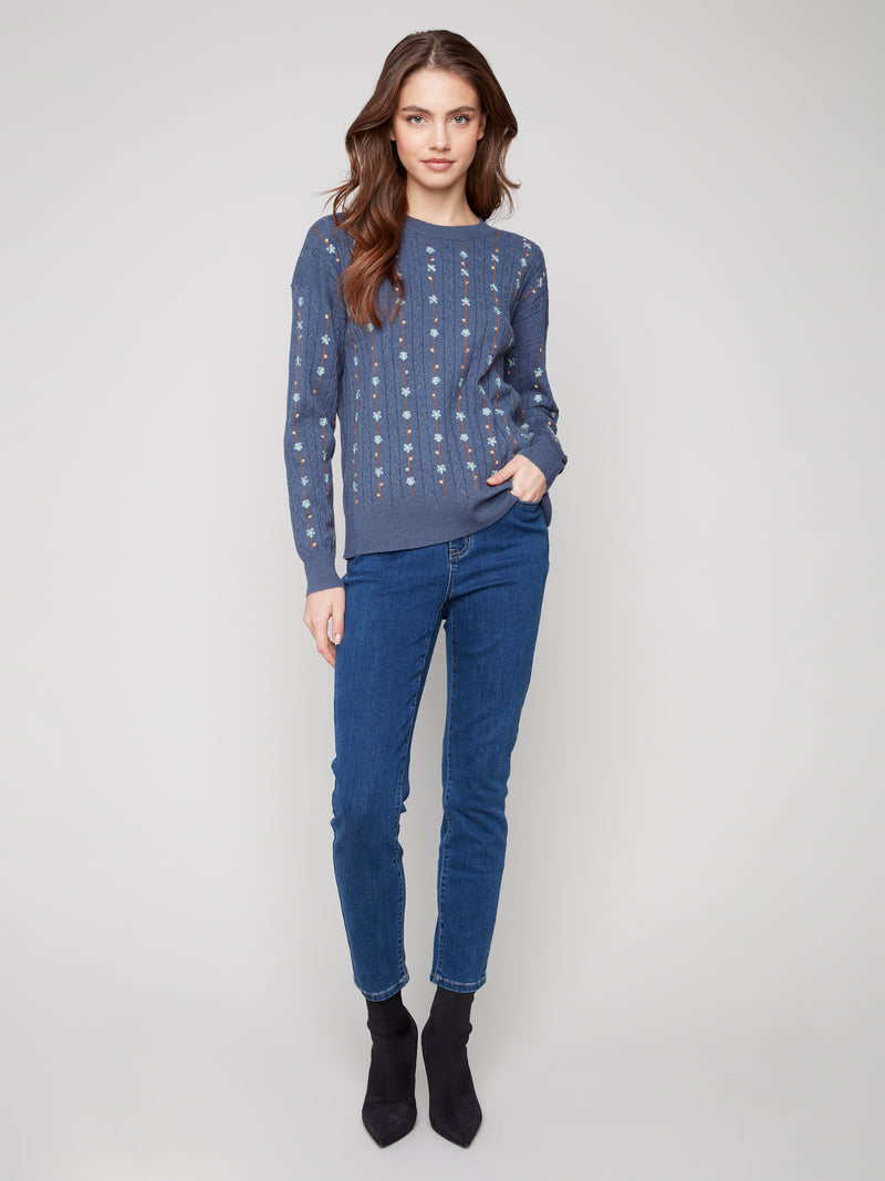 CHARLIE B // 2708R EMBROIDERED SWEATER