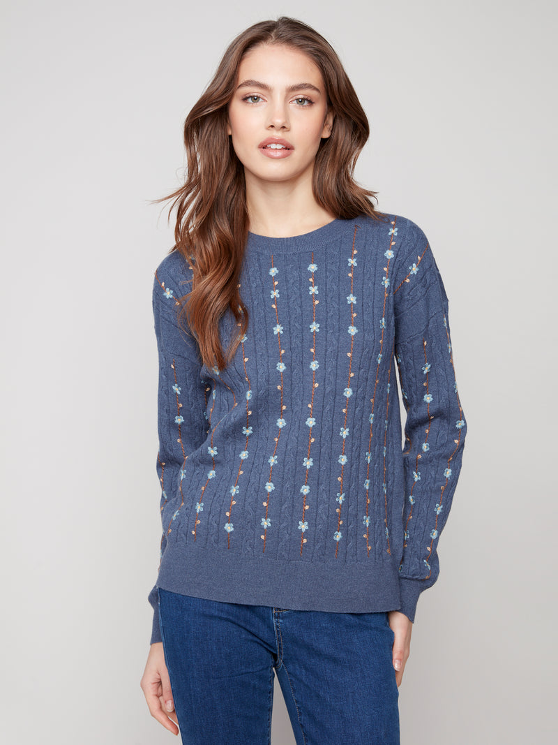 CHARLIE B // 2708R EMBROIDERED SWEATER