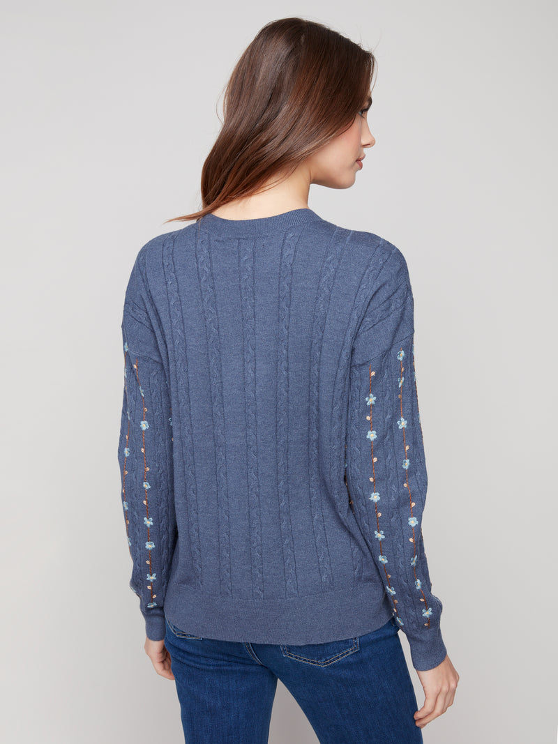 CHARLIE B // 2708R EMBROIDERED SWEATER
