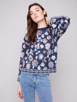 CHARLIE B // 2905 JAQUARD SWEATER WITH CREW NECK