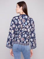CHARLIE B // 2905 JAQUARD SWEATER WITH CREW NECK