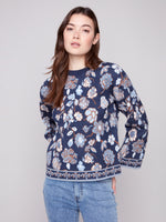 CHARLIE B // 2905 JAQUARD SWEATER WITH CREW NECK