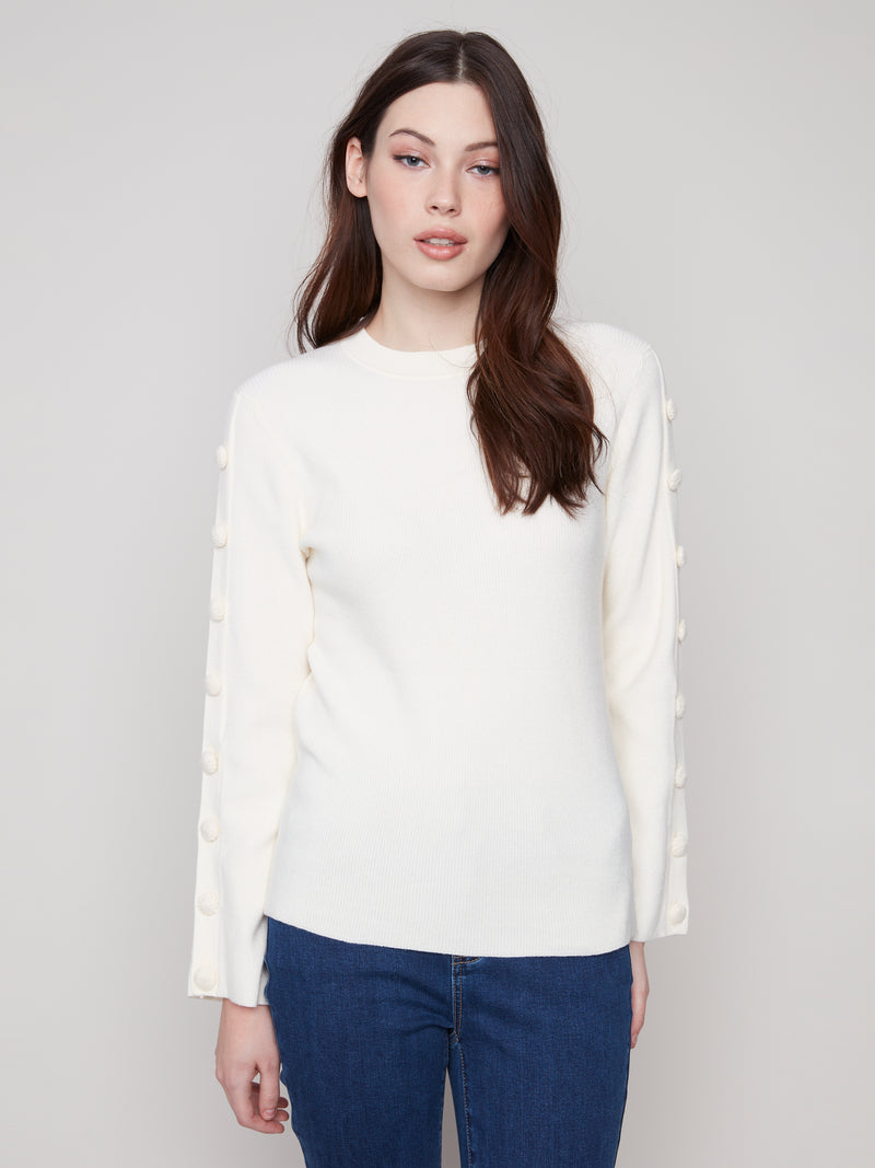 CHARLIE B // 2919 CREW NECK SWEATER WITH BUTTON DETAILS ECRU