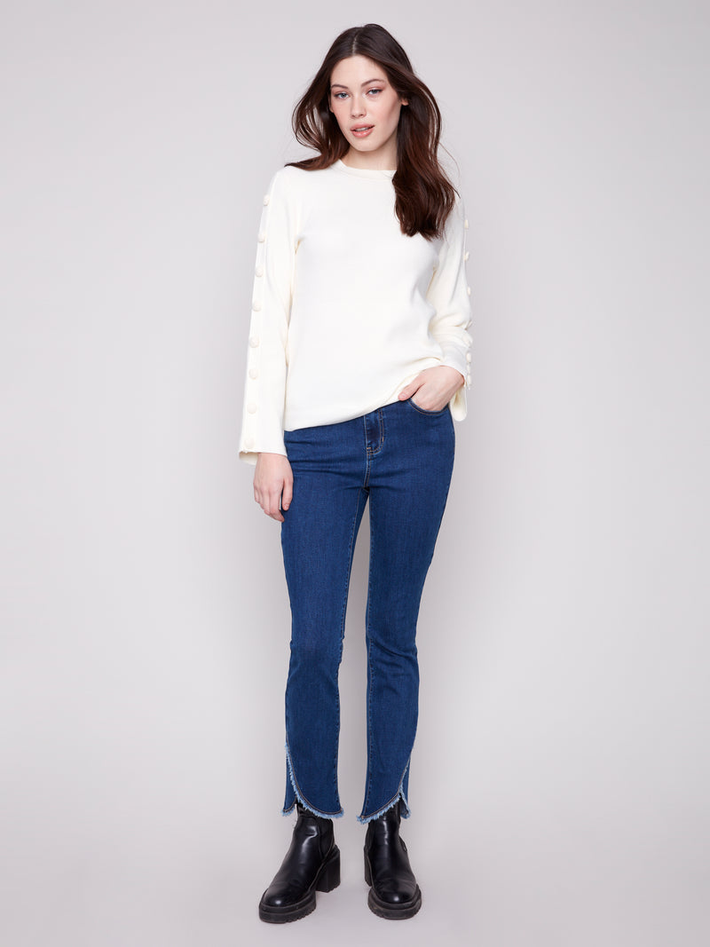 CHARLIE B // 2919 CREW NECK SWEATER WITH BUTTON DETAILS ECRU