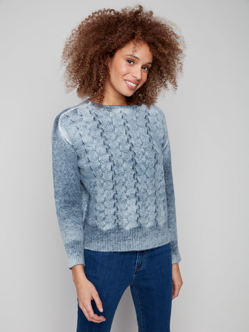 CHARLIE B // 2920 REVERSIBLE CREW NECK SWEATER WITH FANCY STITCH