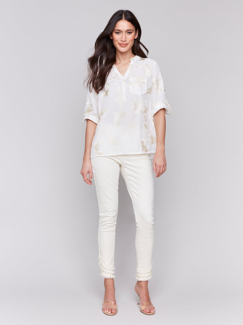 CHARLIE B // 4188T EMBROIDERED POPOVER BLOUSE