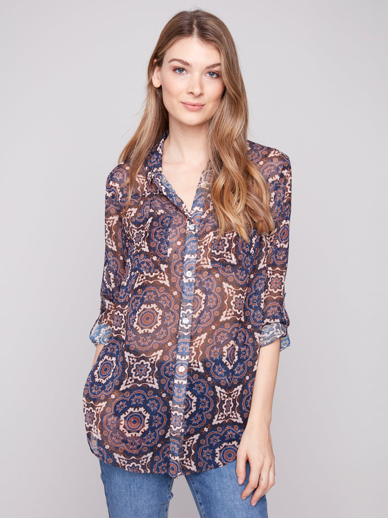 CHARLIE B // 4308PR PRINTED BLOUSE MEDALLION