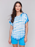 CHARLIE B // C4465RR TIE DYE DOLMAN TOP