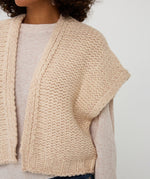 ESQUALO // 07500 SLEEVELESS CARDIGAN SAND MELANGE