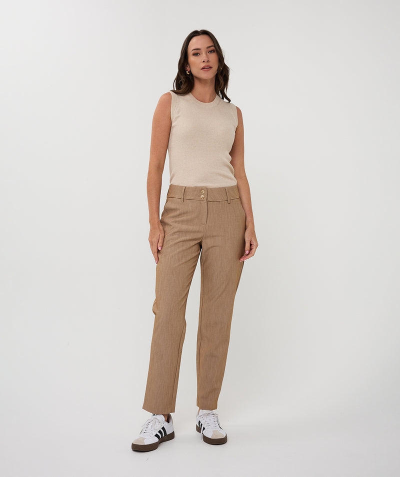 ESQUALO // 27504 RIBBED SLEEVELESS SWEATER LIGHT SAND MELANGE