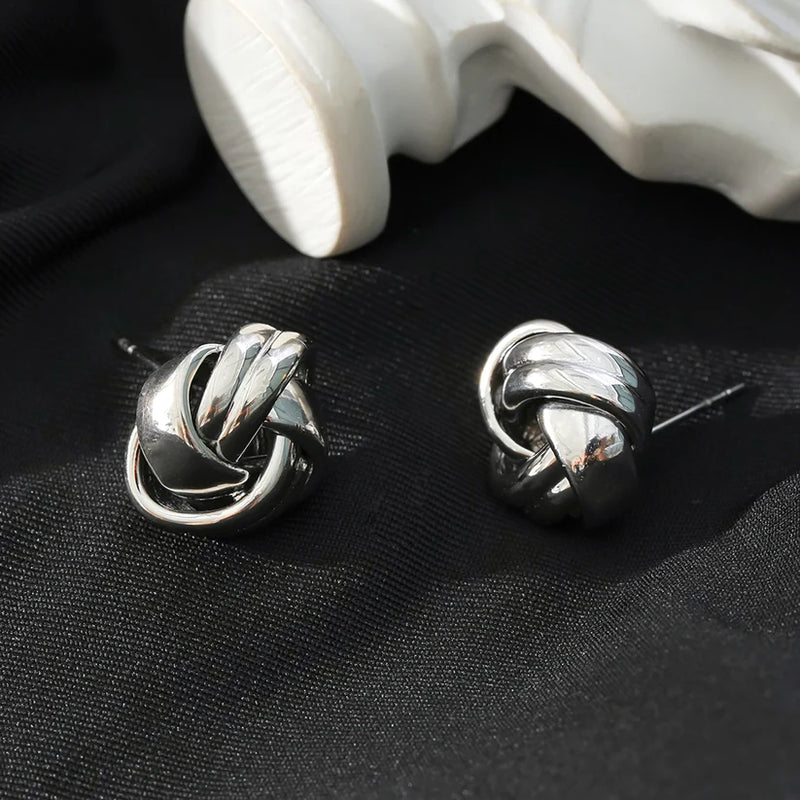 HACKNEY NINE // JATANI SILER TONED 18K GOLD EARRINGS
