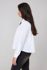 RENUAR // R5151 BLOUSE WITH TIE & PLEATED BACK
