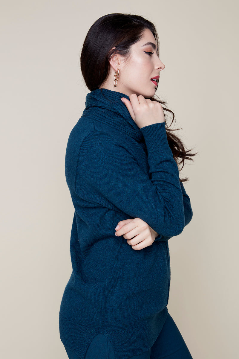 RENUAR // R6891 COWL NECK SWEATER WITH FRONT POCKET