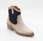 LITTLE EMPRESSES // XYG-10 COWBOY BOOTIES BEIGE