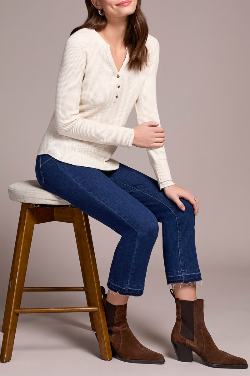 TRIBAL // 5899O HENLEY TOP HEATHER EGGSHELL