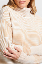 TRIBAL // 7865O TWO-TONE TURTLENECK SWEATER