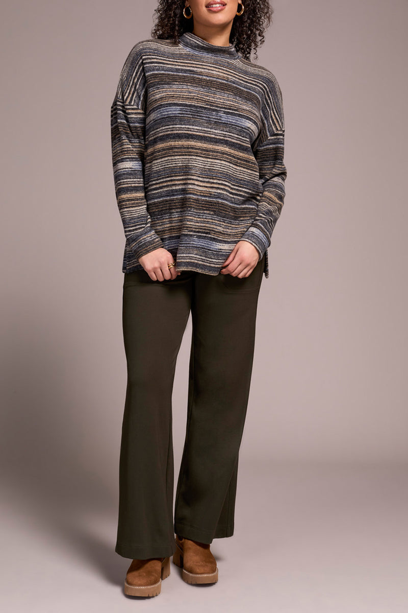 TRIBAL // 1899O MOCK NECK TOP WITH SIDE SLITS MARINE